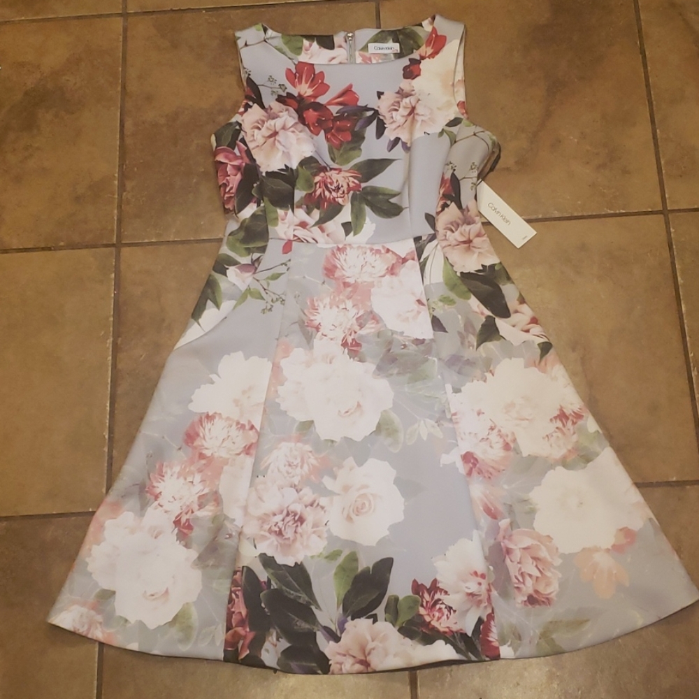 Sale!! Calvin Klein Floral Print dress new size 10